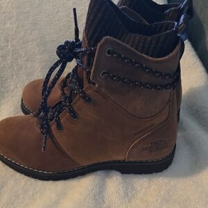 The North Face Brown Lace-Up Boots